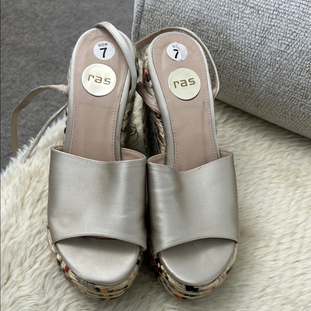 Ras Women's Cream Espadrille Sandals
